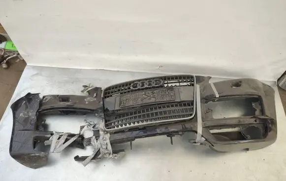 Audi Q7 4L Front bumper