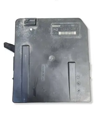 Renault Megane III Fuse module 8200481866 8710845395 519158091