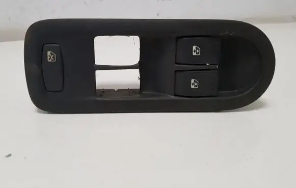 Renault Megane II Electric window control switch 156018070