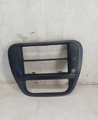 Citroen C3 Radio/GPS head unit trim 9653074277