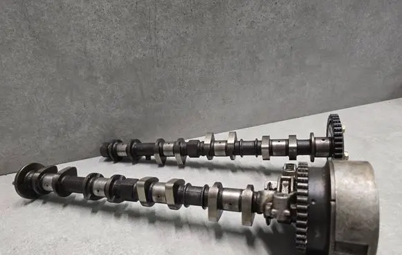 Toyota Yaris Camshaft 2298000100