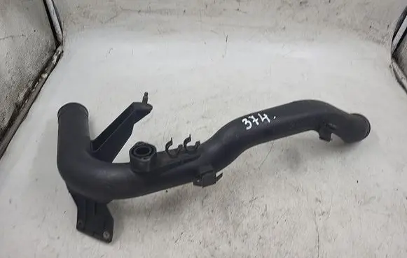 Audi A4 S4 B5 8D Intercooler hose/pipe 