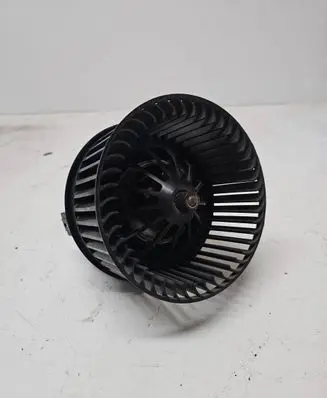 Ford Focus Heater fan/blower 1736007104