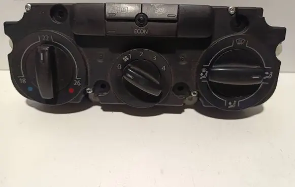 Volkswagen Golf V Climate control unit 1K0820047EF