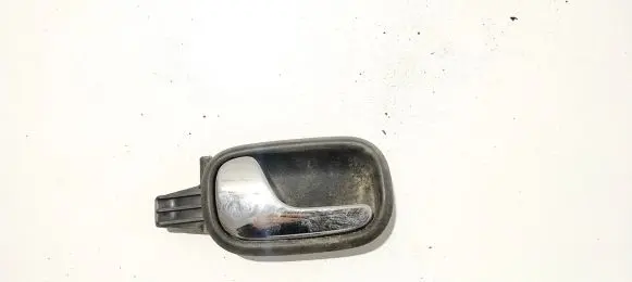 Audi A4 S4 B5 8D Rear door interior handle 8d0839019