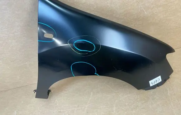 Dacia Sandero II Fender 1518656 631000142R 631005522R