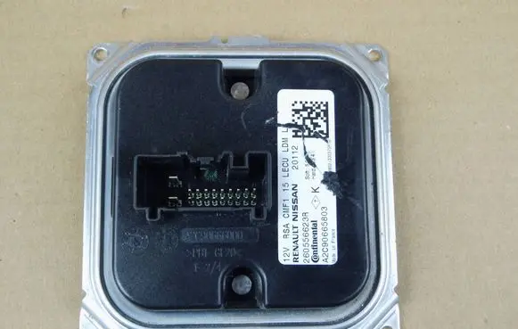Renault Captur LED ballast control module 260556623R