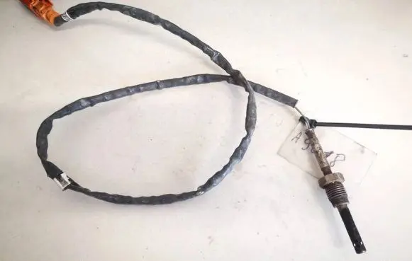 Skoda Octavia Mk2 (1Z) Exhaust gas temperature sensor 03l906088cc