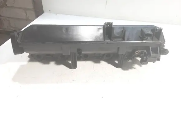 BMW 3 E90 E91 Intake manifold 7790701