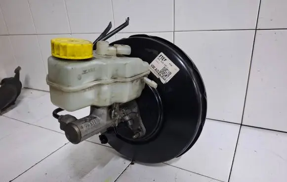 Skoda Roomster (5J) Brake booster 6R1614105L 291012 FTPC01DWM50