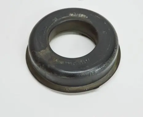 BMW 1 F20 F21 Rear coil spring 6764419