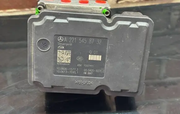 Mercedes-Benz S W221 ABS Pump A2215458732 A2214311512 10061335951