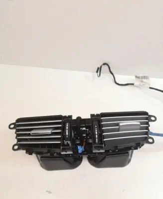 Mercedes-Benz E W212 Dash center air vent grill A2128302554