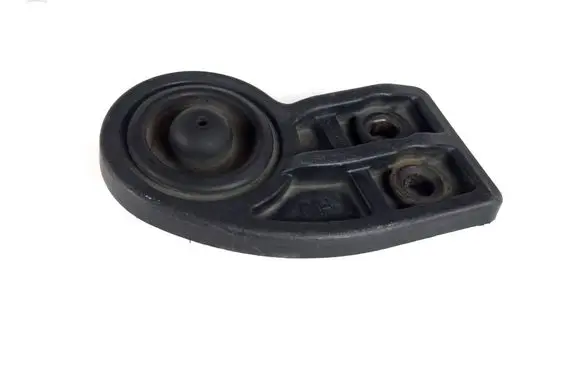 Radiator mount bracket