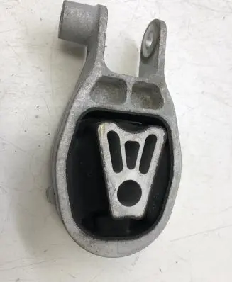 MG MG3 II Engine mount bracket 10232945