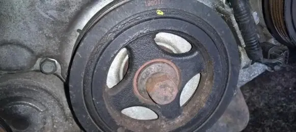 Mazda 2 Crankshaft pulley