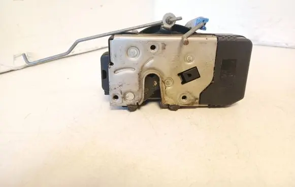 Renault Trafic II (X83) Front door lock 91166237