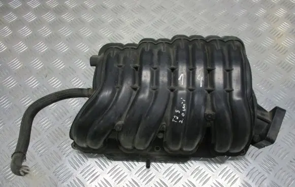 Toyota Avensis T250 Intake manifold