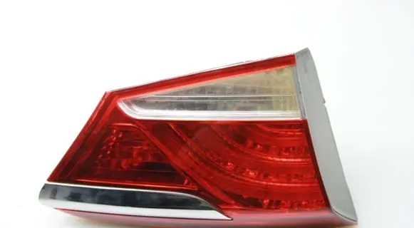 Hyundai i40 Tailgate rear/tail lights 924033Z000