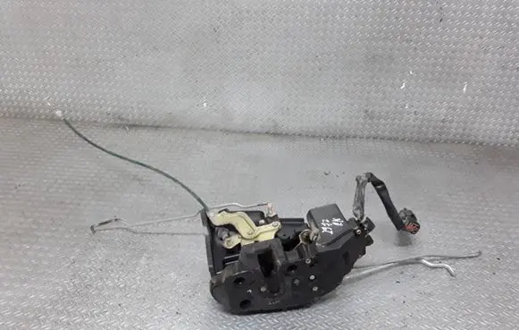 KIA Carnival Front door lock
