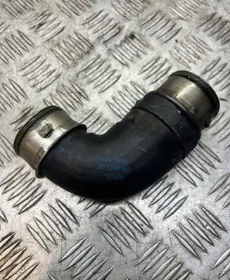 Volkswagen PASSAT B6 Intercooler hose/pipe 1K0145790C