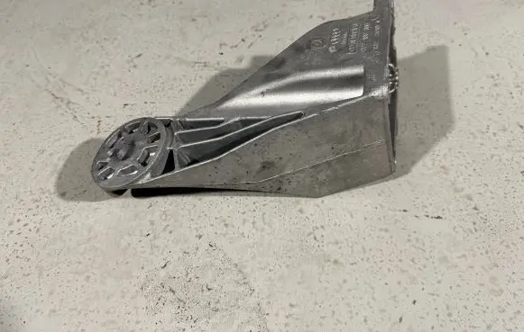 Porsche Cayenne (92A) Engine mounting bracket 022199308 211354 CDLSM2CC