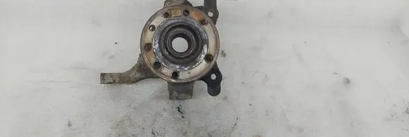 Front wheel hub spindle knuckle