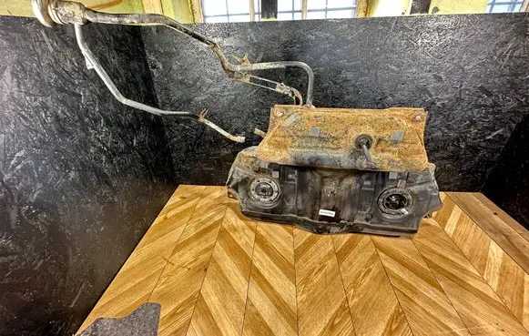 Mercedes-Benz S W221 Fuel tank 