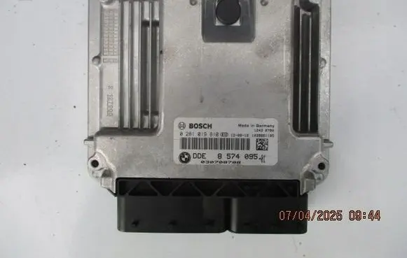 BMW 1 E81 E87 Wing mirror control module DDE8574095