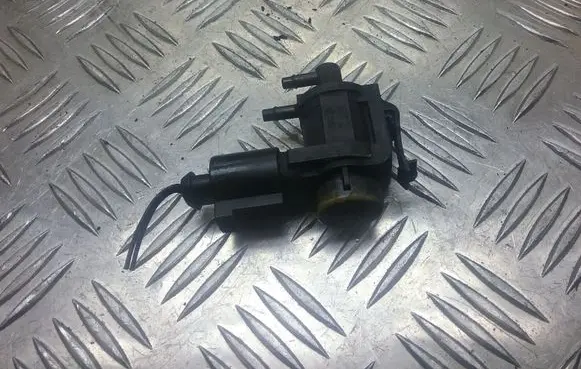 Audi A4 S4 B7 8E 8H Turbo solenoid valve 1J0906283C