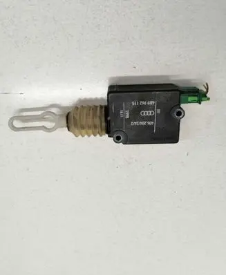 Audi A6 S6 C5 4B Central locking motor 4B9962115