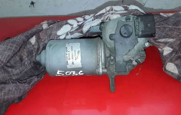 Jaguar XF Wiper motor 8X2317500AD 217409