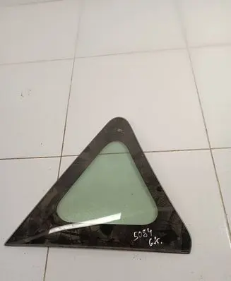 Toyota Verso-S Rear side window 43R006702 NSGM2808