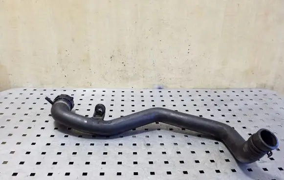 Porsche Cayenne (92A) Engine coolant pipe/hose 7P6122101K