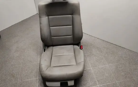 Front passenger seat