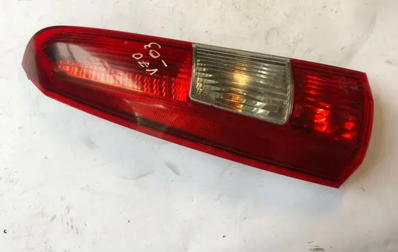 Volvo V70 Rear/tail lights 9154493 9154493ECE 9154493USA
