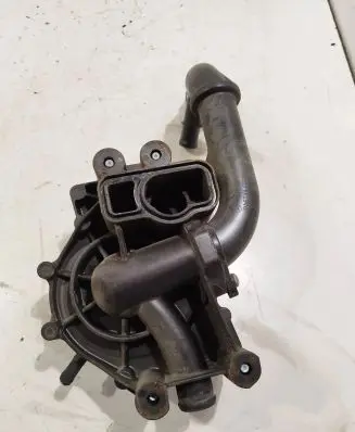 Mercedes-Benz C W204 Water pump a6512001901 a6512000251