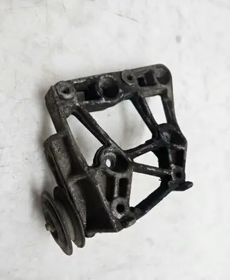 Nissan Primera Generator/alternator bracket 11910BN300