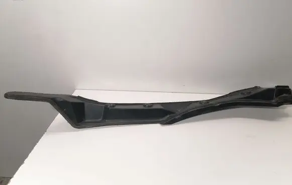 Fender end trim