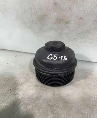 Volkswagen Golf V Oil filter cover 675102008