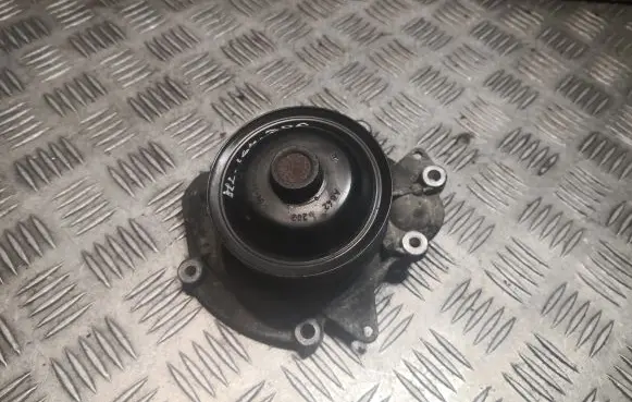 Mercedes-Benz ML W164 Water pump 6422010710 A6422010710