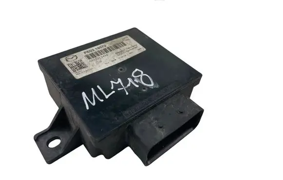 Mazda CX-3 Voltage converter inverter PE0318572