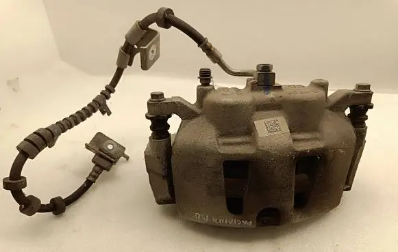 Chrysler Pacifica Front brake caliper 17986801 8311
