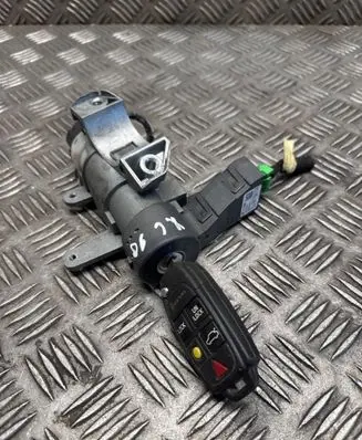Volvo XC90 Ignition lock 8626324 8621509 28162483