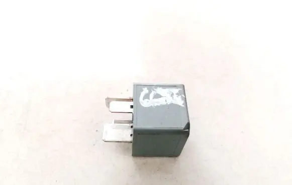 Ford Mondeo Mk III Other relay F80B14B192AA F80B-14B192-AA