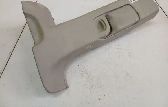 Opel Zafira A (B) pillar trim (top) 90579816