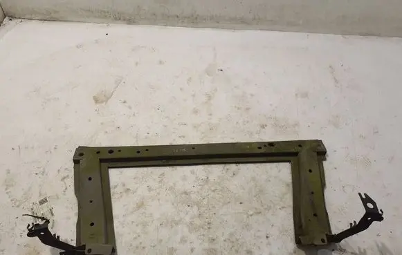 Renault Scenic II - Grand scenic II Radiator mount bracket