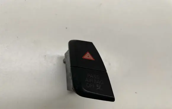 Audi A4 S4 B8 8K Hazard light switch 8K1941509F