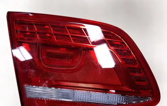 Volkswagen PASSAT B7 Tailgate rear/tail lights 3AE945307C