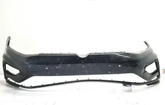 Volkswagen Golf VII Front bumper 5G0807221LR